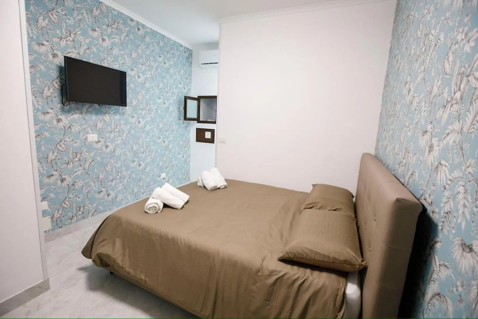 Affittacamere B&B Le Stanze Di Aurora Napoli Italia