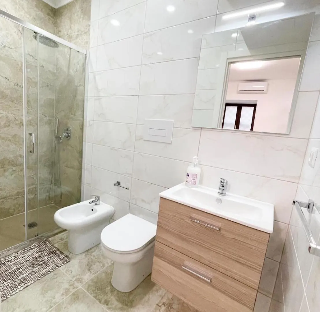 Affittacamere B&B Le Stanze Di Aurora Napoli Italia